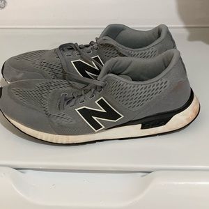 New balance shoes